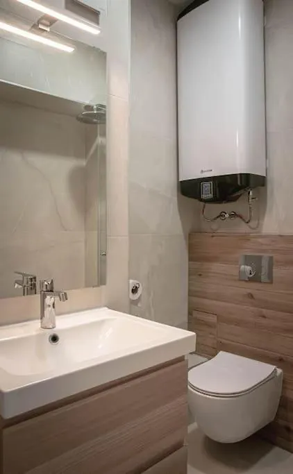 Central Apartment In Varna